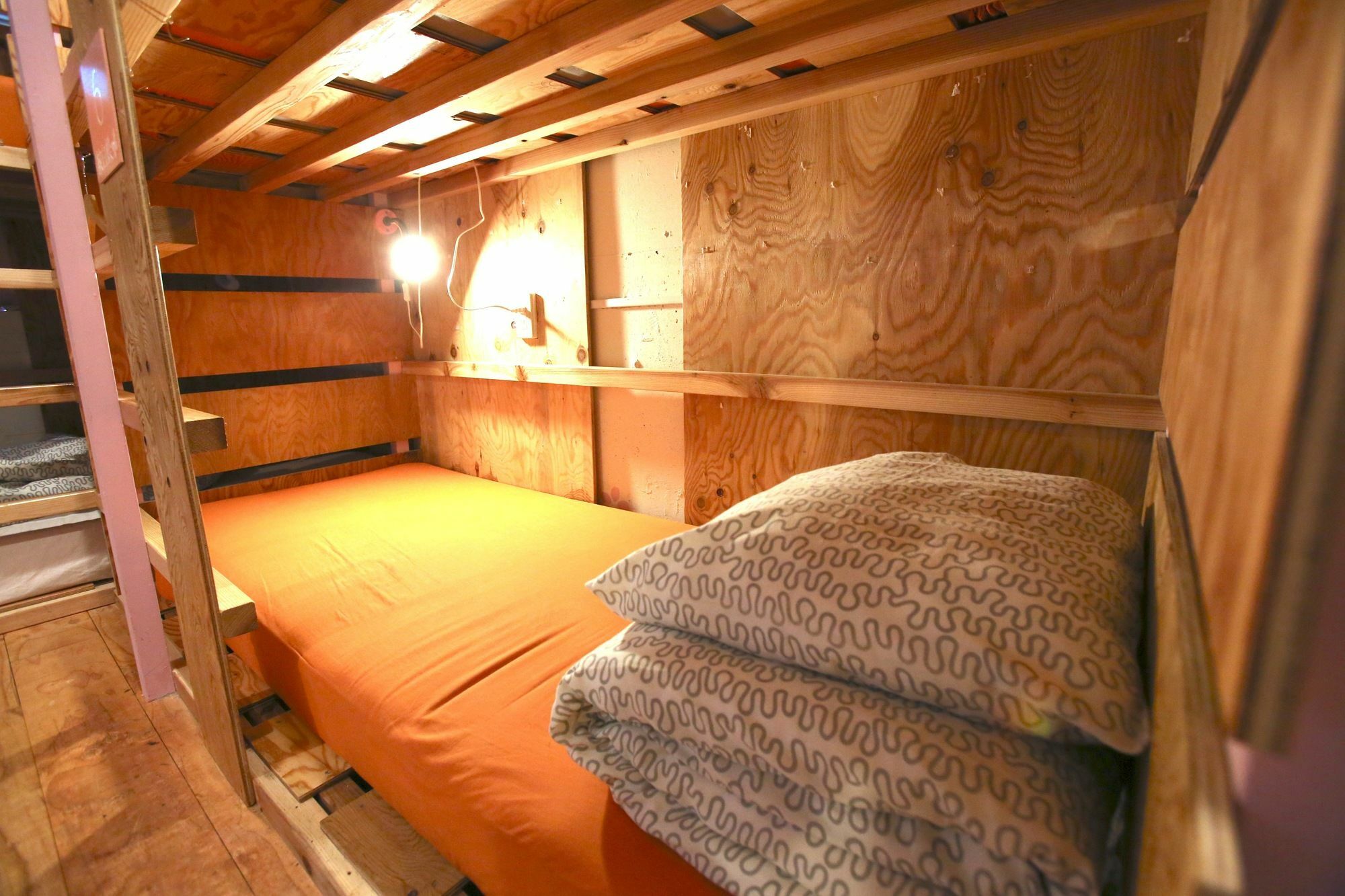 Yadoya Guest House Orange Tokyo Esterno foto