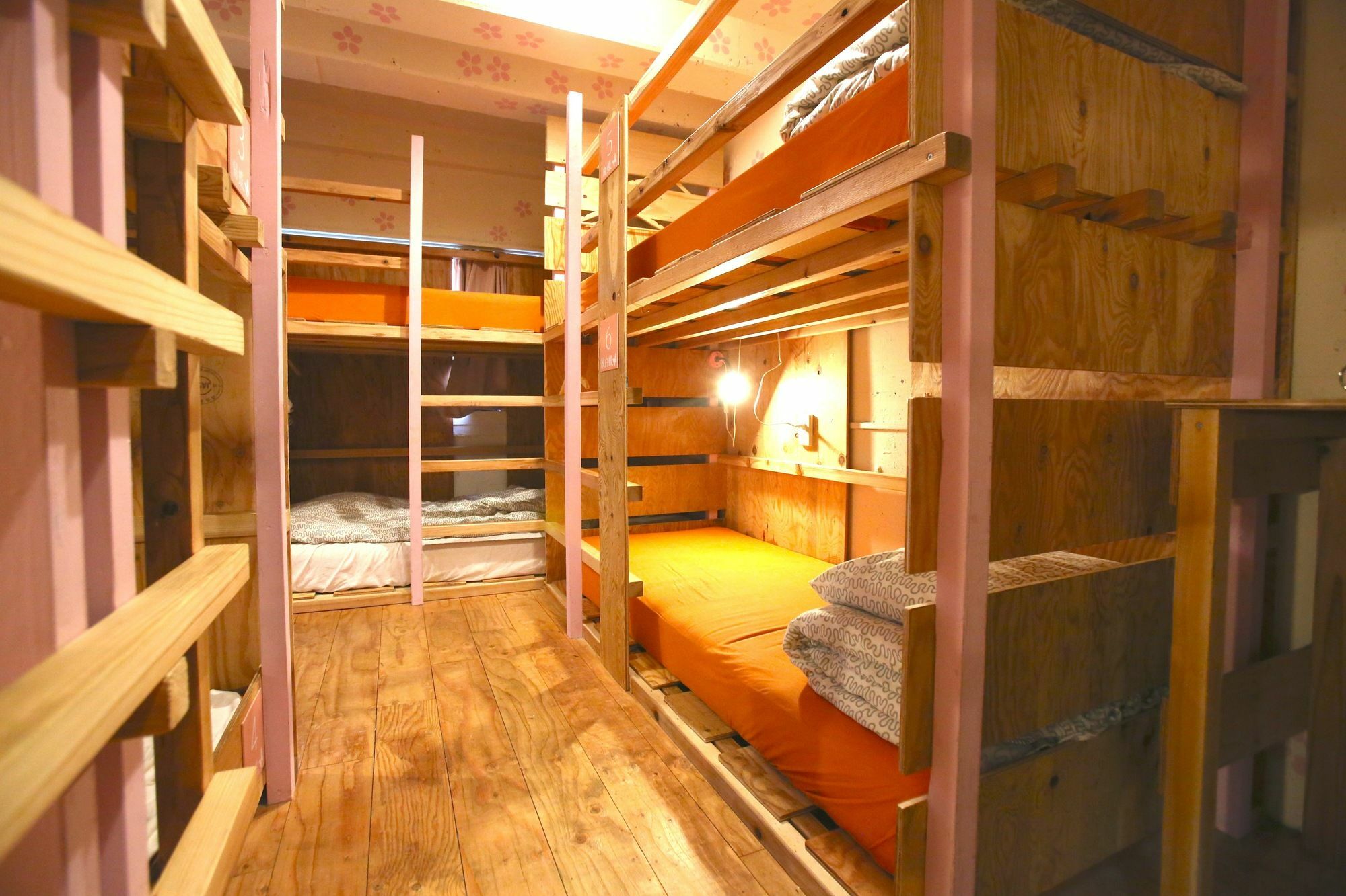 Yadoya Guest House Orange Tokyo Esterno foto